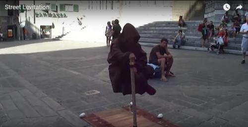 !!!!!StreetLevitation1